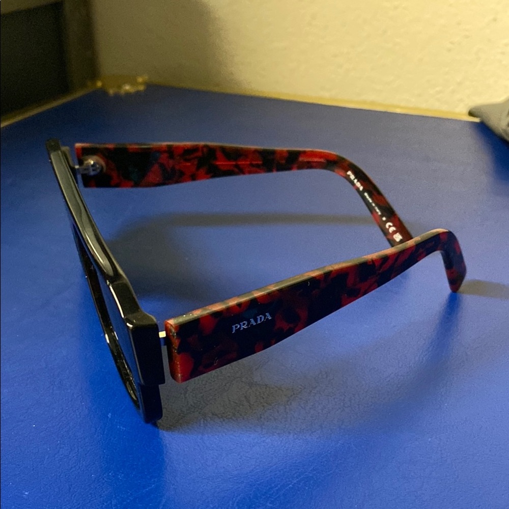 Prada Red and Black Sunglasses - Picture 2 of 3